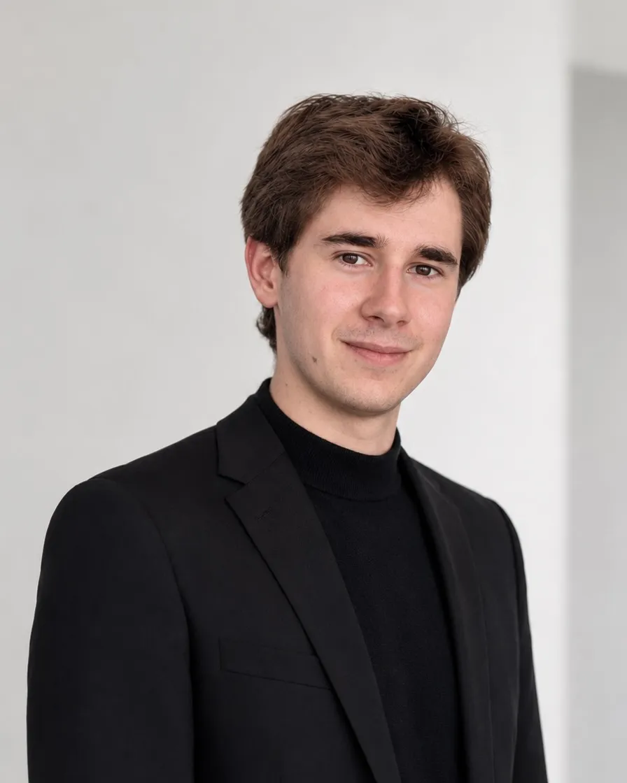 Oliver Angermayer, Gründer von ANGERMAYER